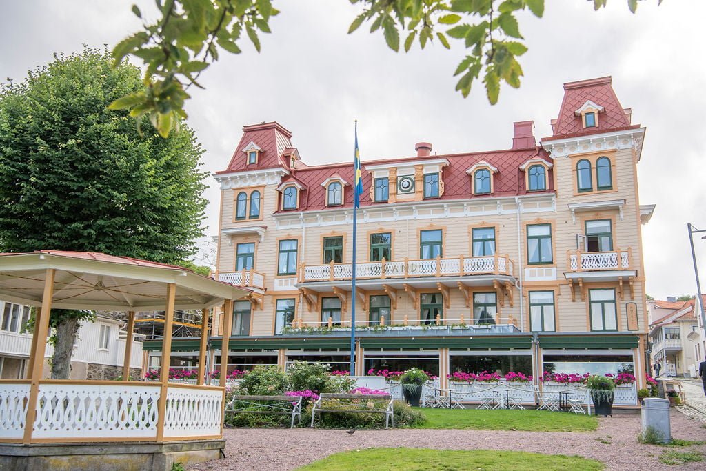 Grand Hotel Marstrand med trädgård