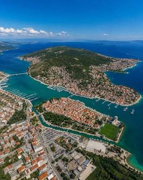 Trogir från luften.